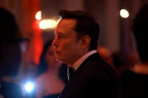 Musk Zastanawia się nad Kupnem MSNBC: „Ile to Kosztuje?”