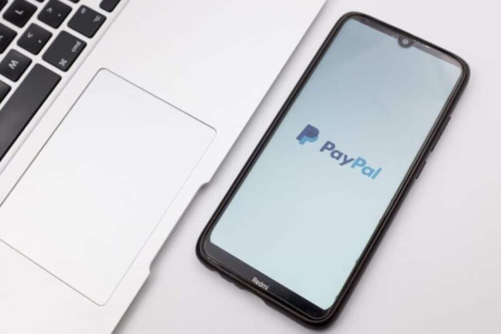 PayPal Chce Ułatwić Dzielnie Rachunków Podczas Wspólnych Wyjazdów